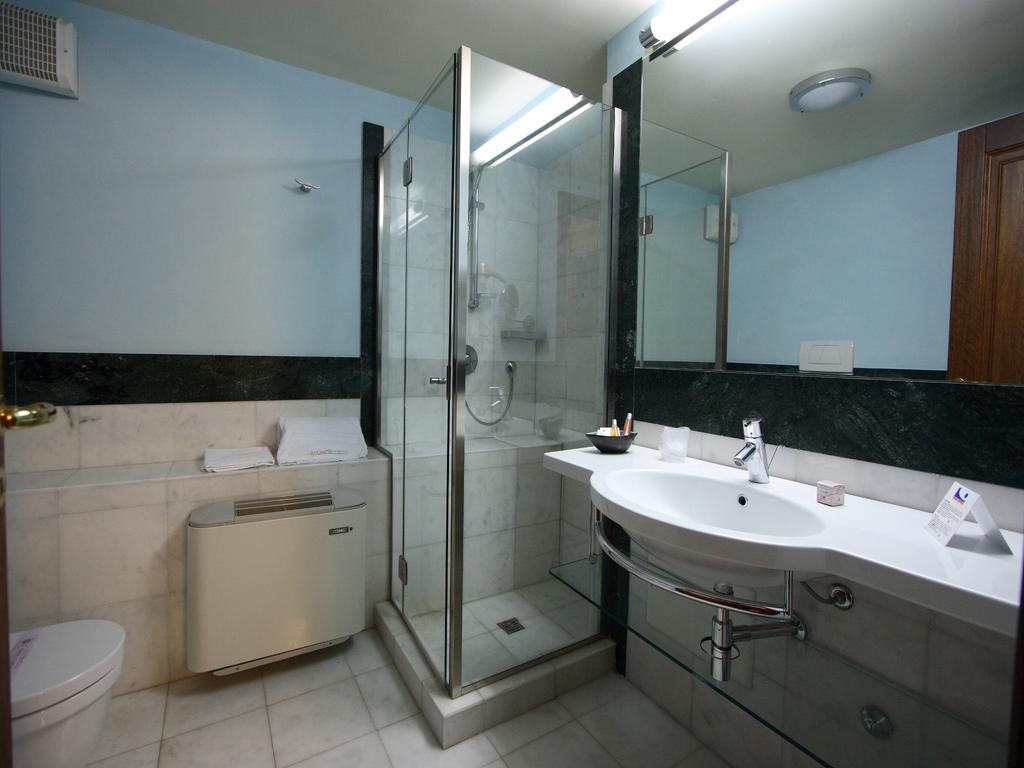 Casa Dei Mercanti Town House Lecce Chambre photo